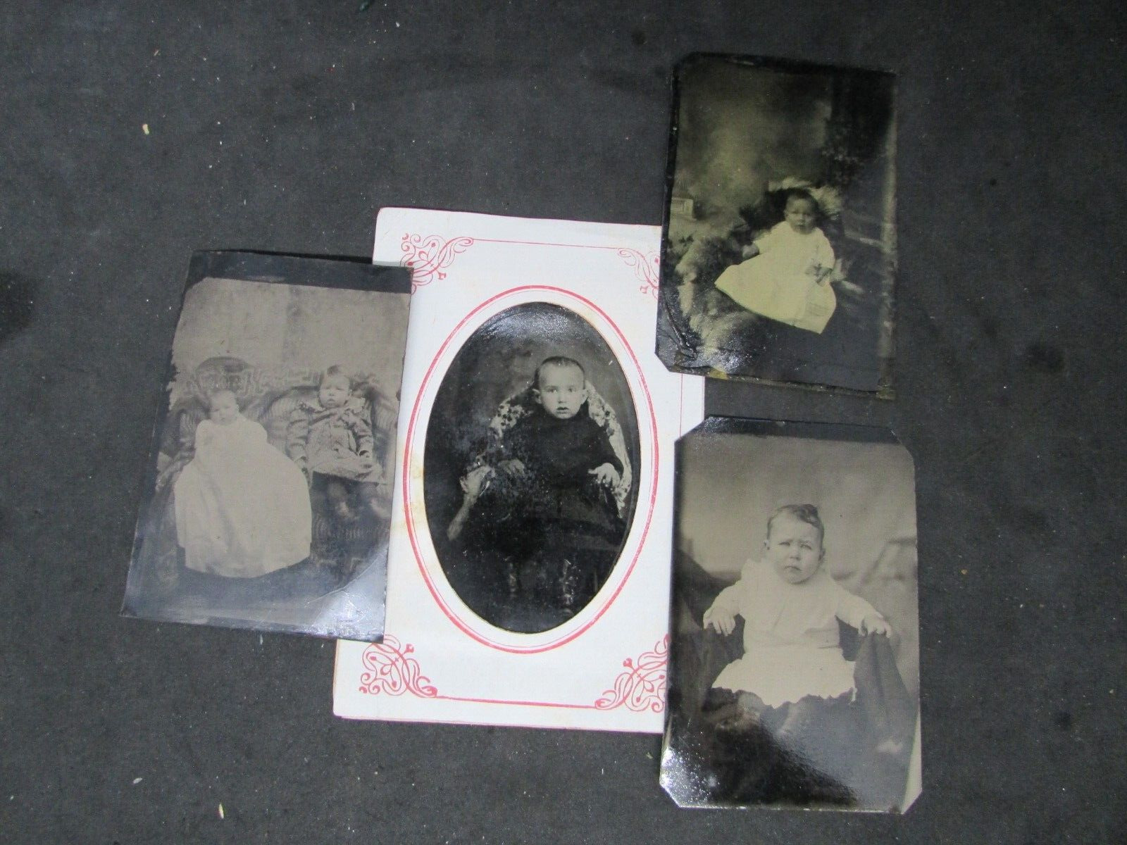 4 Antique Tintypes Group Photos - Babies & Young Infants       (D