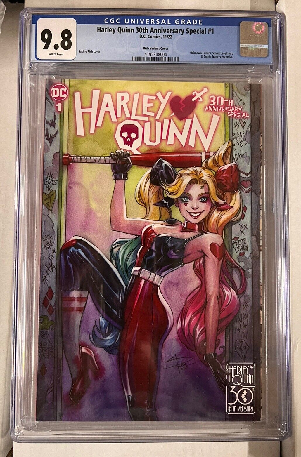 HARLEY QUINN 30th ANNIVERSARY SPECIAL 1 Virgin CGC 9.8 Signed by Sabine Rich