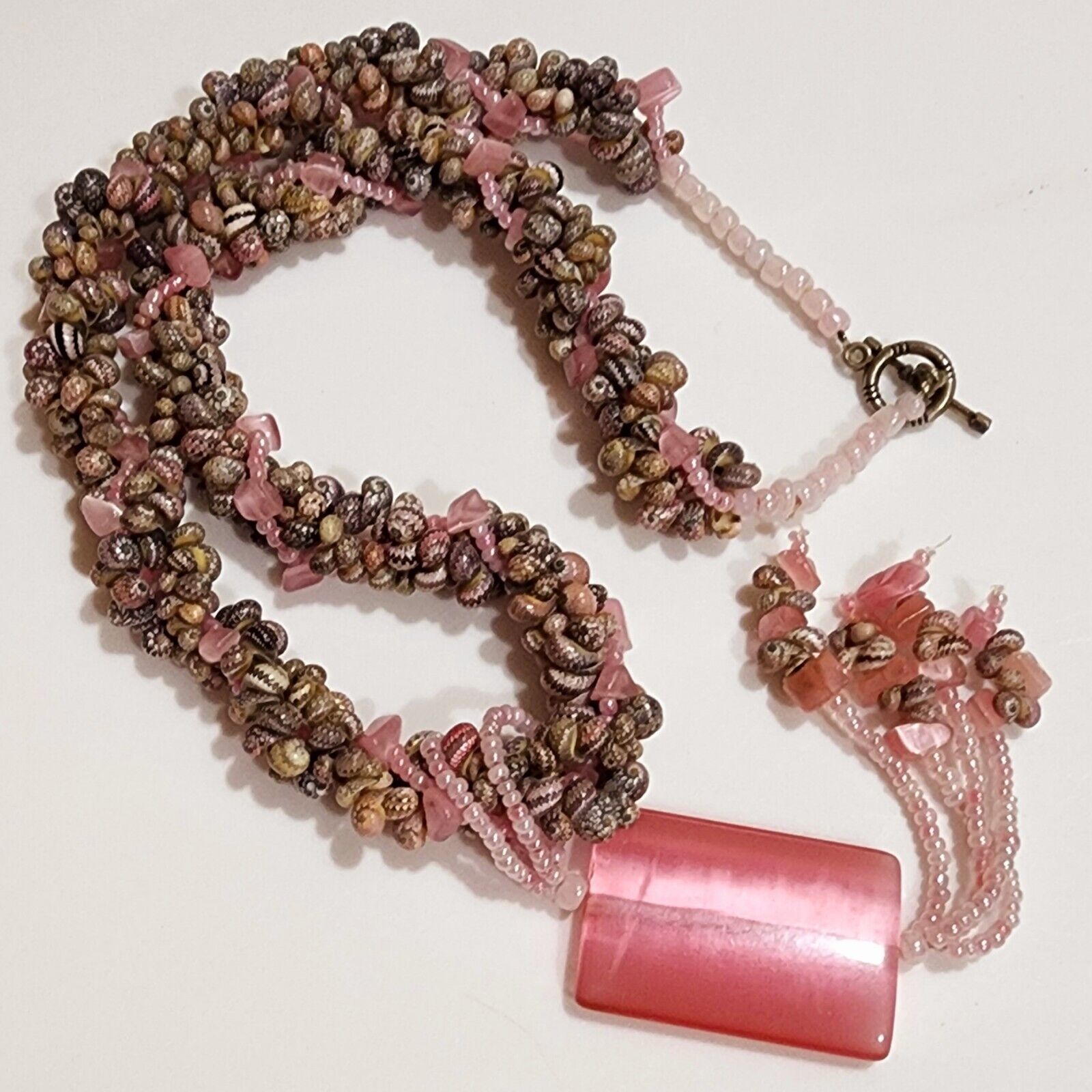 Hawaiian Style Sacred Shell Inspired Necklace Pink Gemstone Glass Beads...