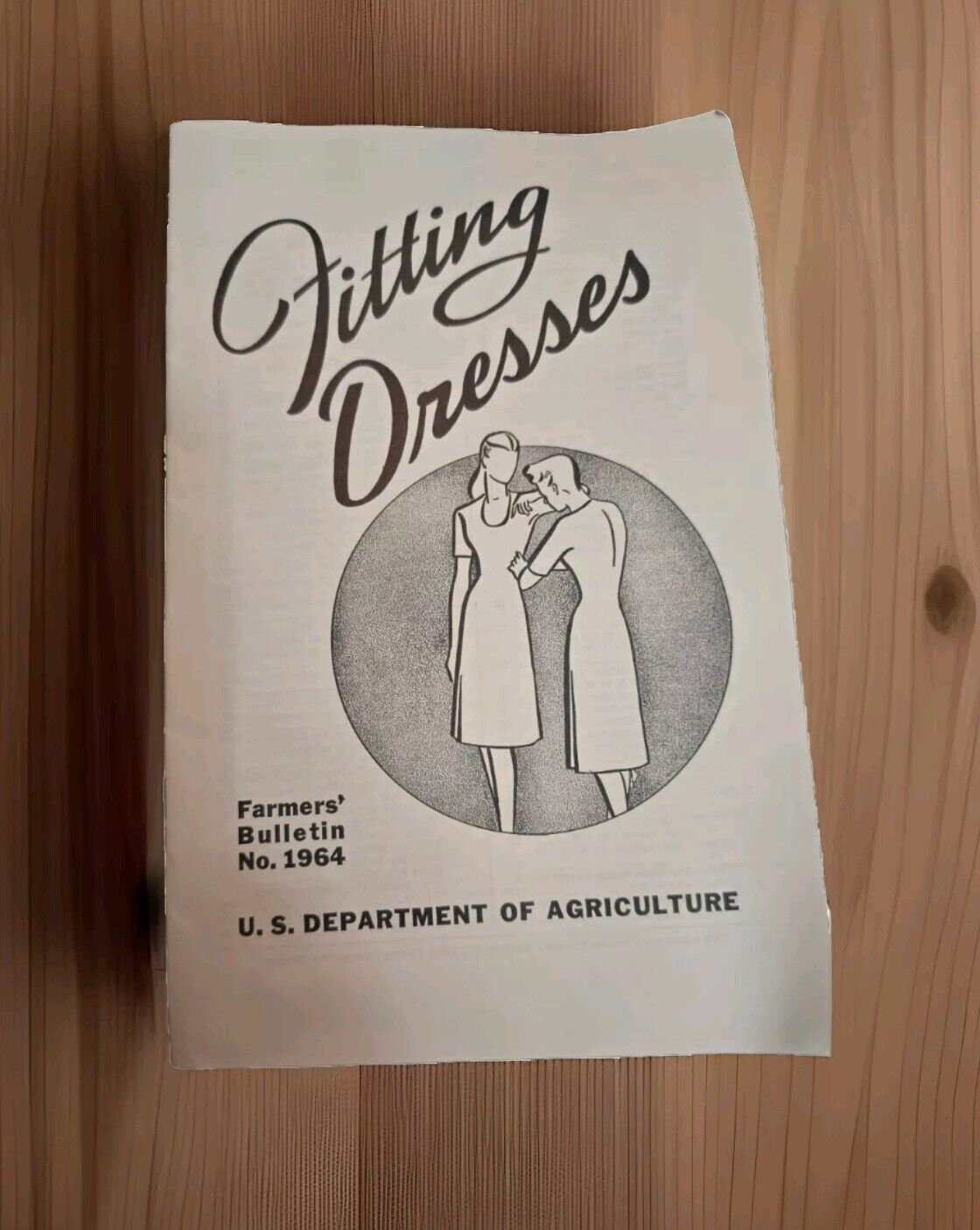 VTG 1959 “Fitting Dresses” booklet Farmers\' bulletin no.1964 US Dept Of AG LOT