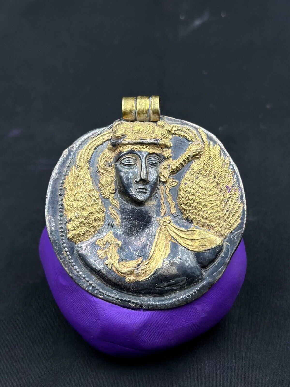 Ancient Near Eastern women Sumerian  3rd century old silver with solid 18k gold
