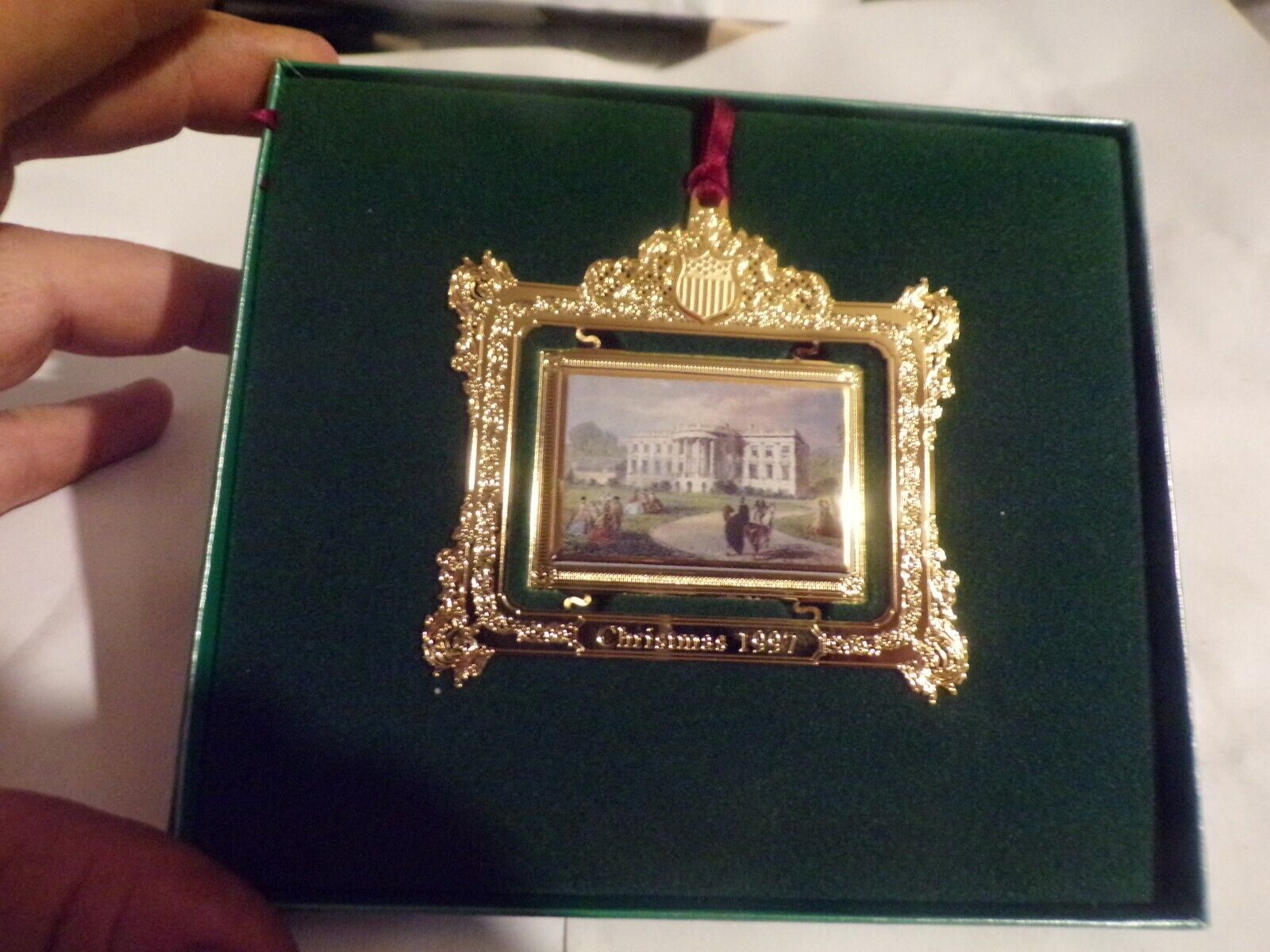 VINTAGE 1997 OFFICIAL THE WHITE HOUSE CHRISTMAS HOLIDAY ORNAMENT NEW