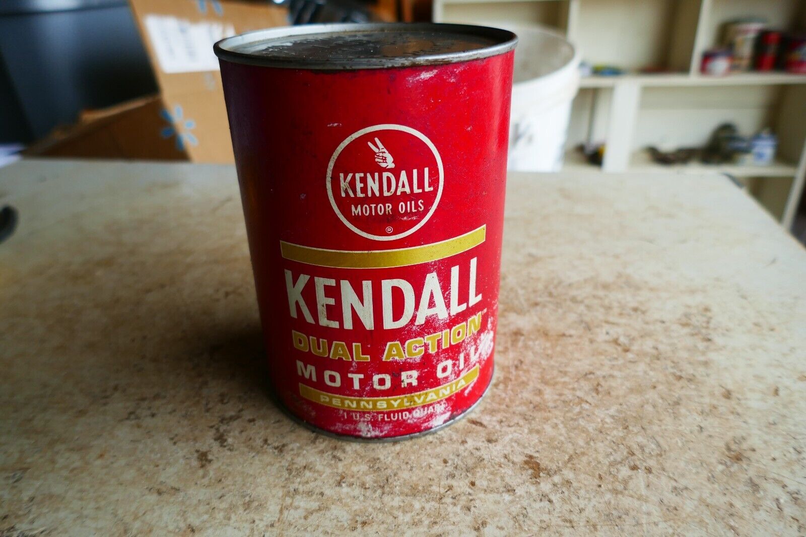 Vintage empty Quart Oil Can Kendall Dual Action Lot 24-6-A