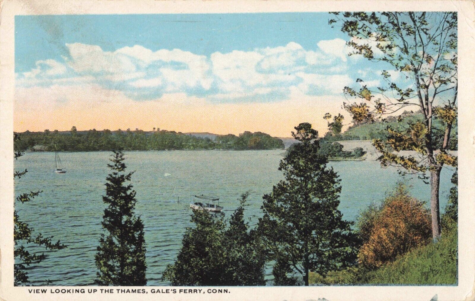 View Looking Up Thames River Gale\'s Ferry Connecticut CT 1918 Vintage Postcard