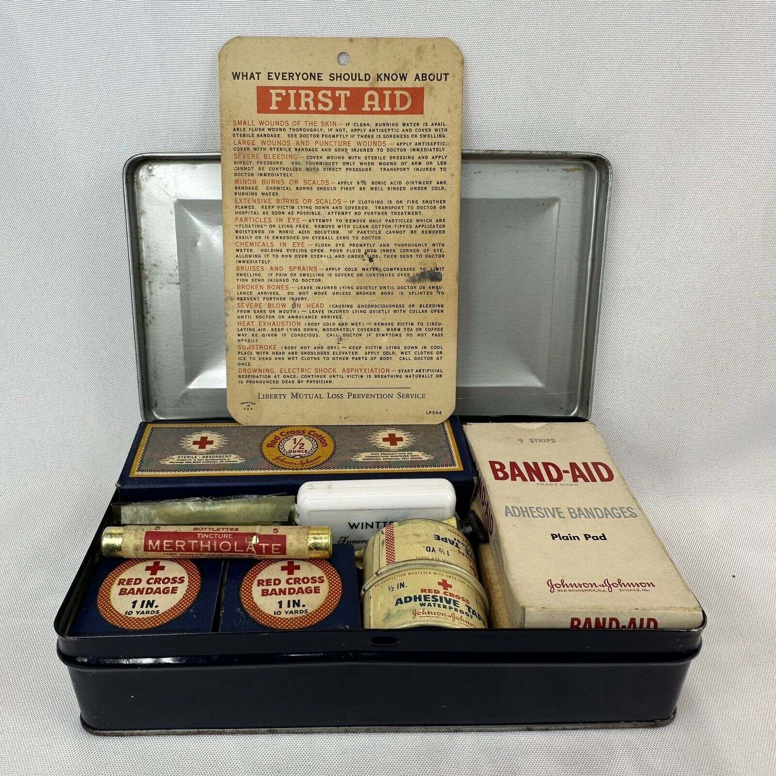 Vintage 1950’s Otto Scheel & Sons First Aid Medical Kit Band-Aid Red Cross FULL