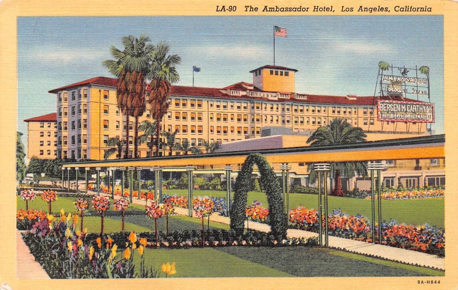 D1962 The Ambassador Hotel, Los Angeles, CA - 1938 Teich Linen Postcard #8A-H844