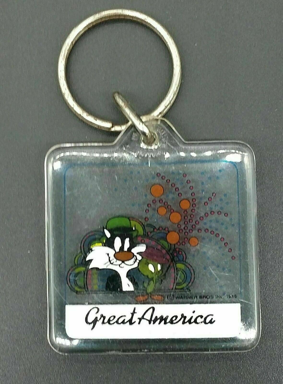 Warner Brothers 1986 Great America Keychain Sylvester the Cat Tweety Bird