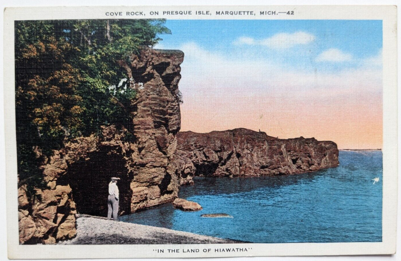Cove Rock on Presque Isle Marquette Michigan MI Land of Hiawatha Postcard A1