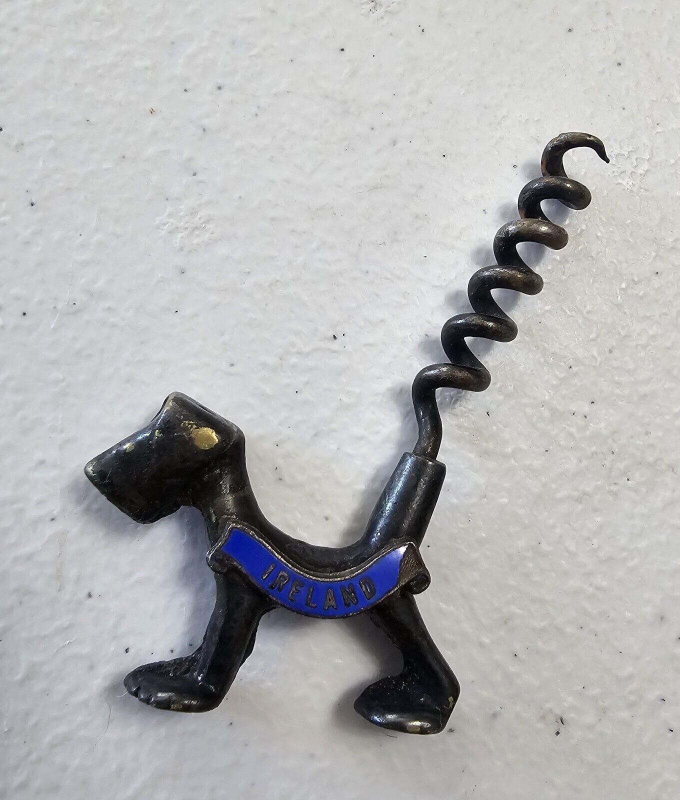 Antique 1930s VTG Brass Scottie Dog w/ Corkscrew Tail Ireland Badge Cork Screw
