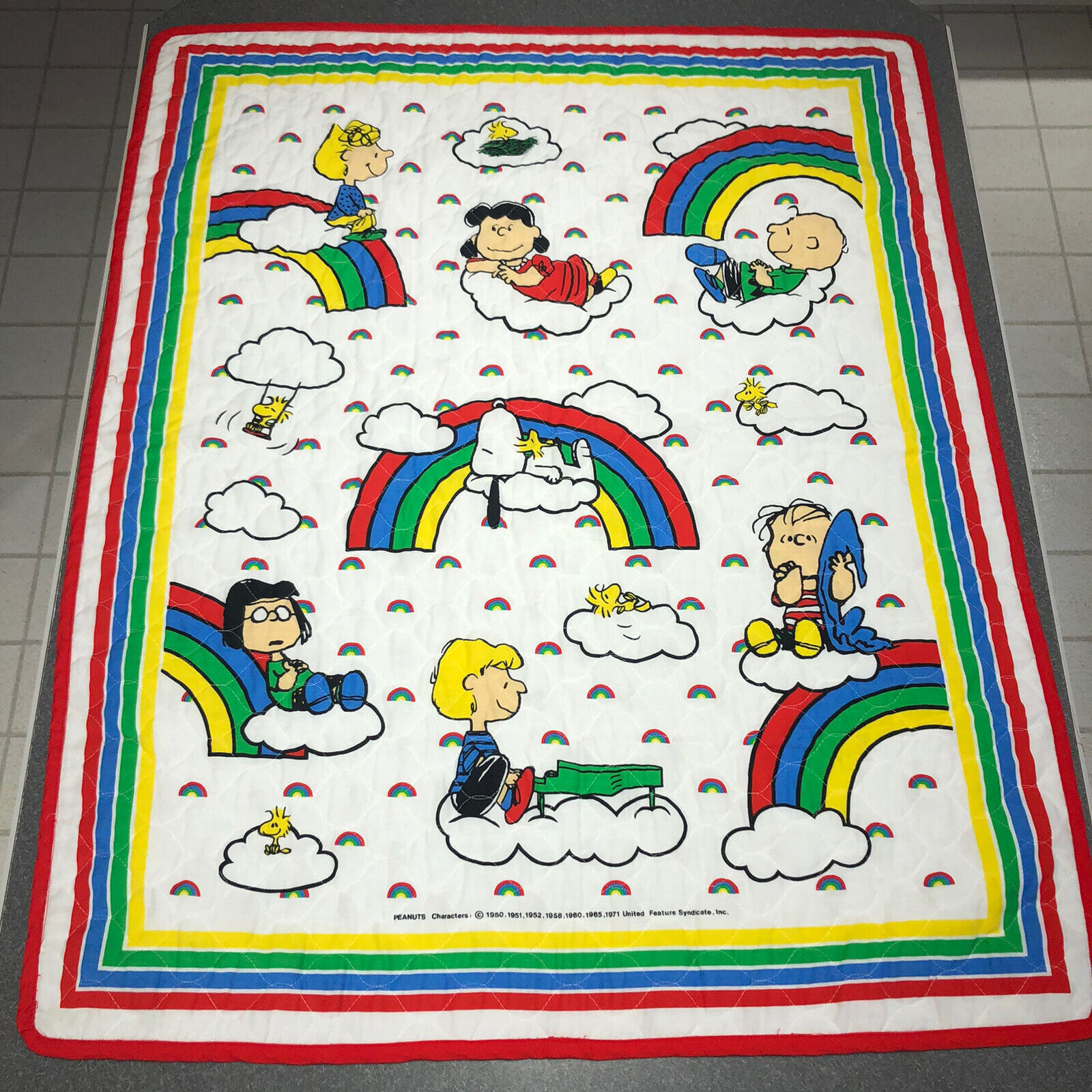 PEANUTS Rainbow Quilted Baby Blanket Snoopy Charlie Brown Woodstock