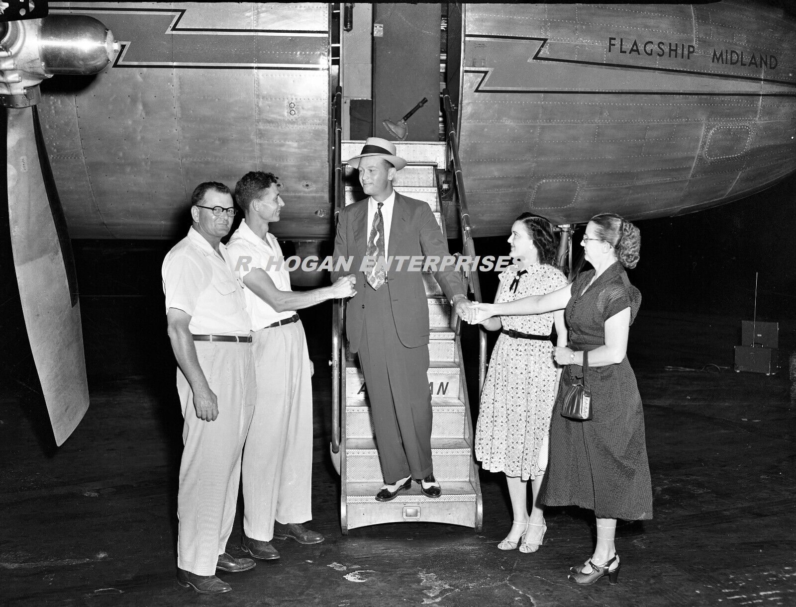 C. 1953 VIP\'s FLAGSHIP MIDLAND BERRY FIELD AIRPORT NASHVILLE TN 5X7 PHOTO G592