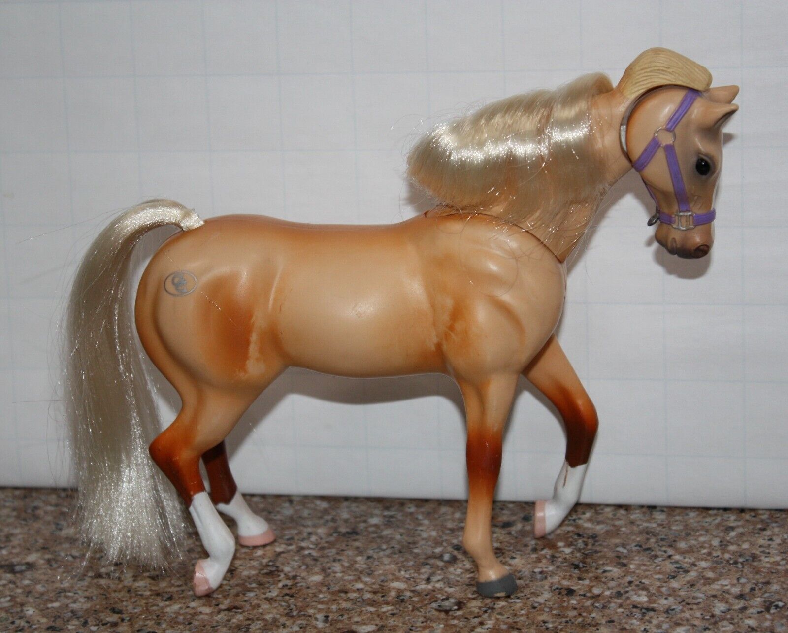 Vtg 1996 Empire Grand Champions Toys Palamino HORSE w/ Movable Head and Neck