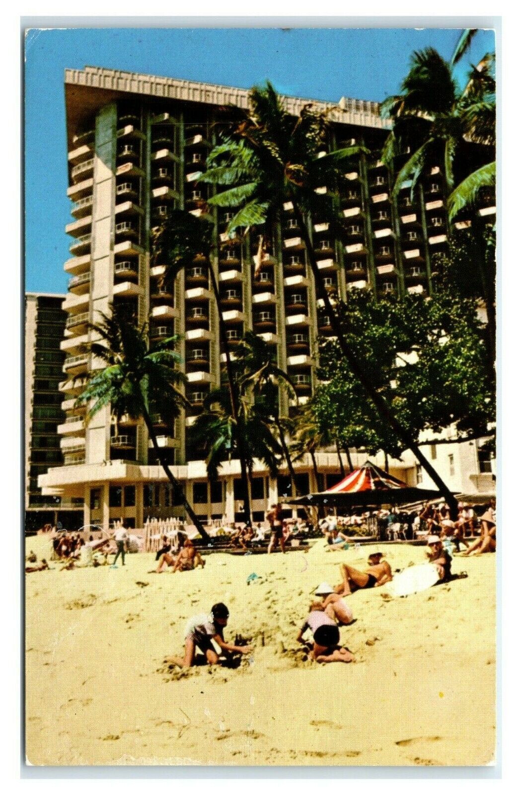 Postcard Surfrider (Surf-Rider) Hotel on Waikiki Beach, Hawaii HI 1970\'s D127