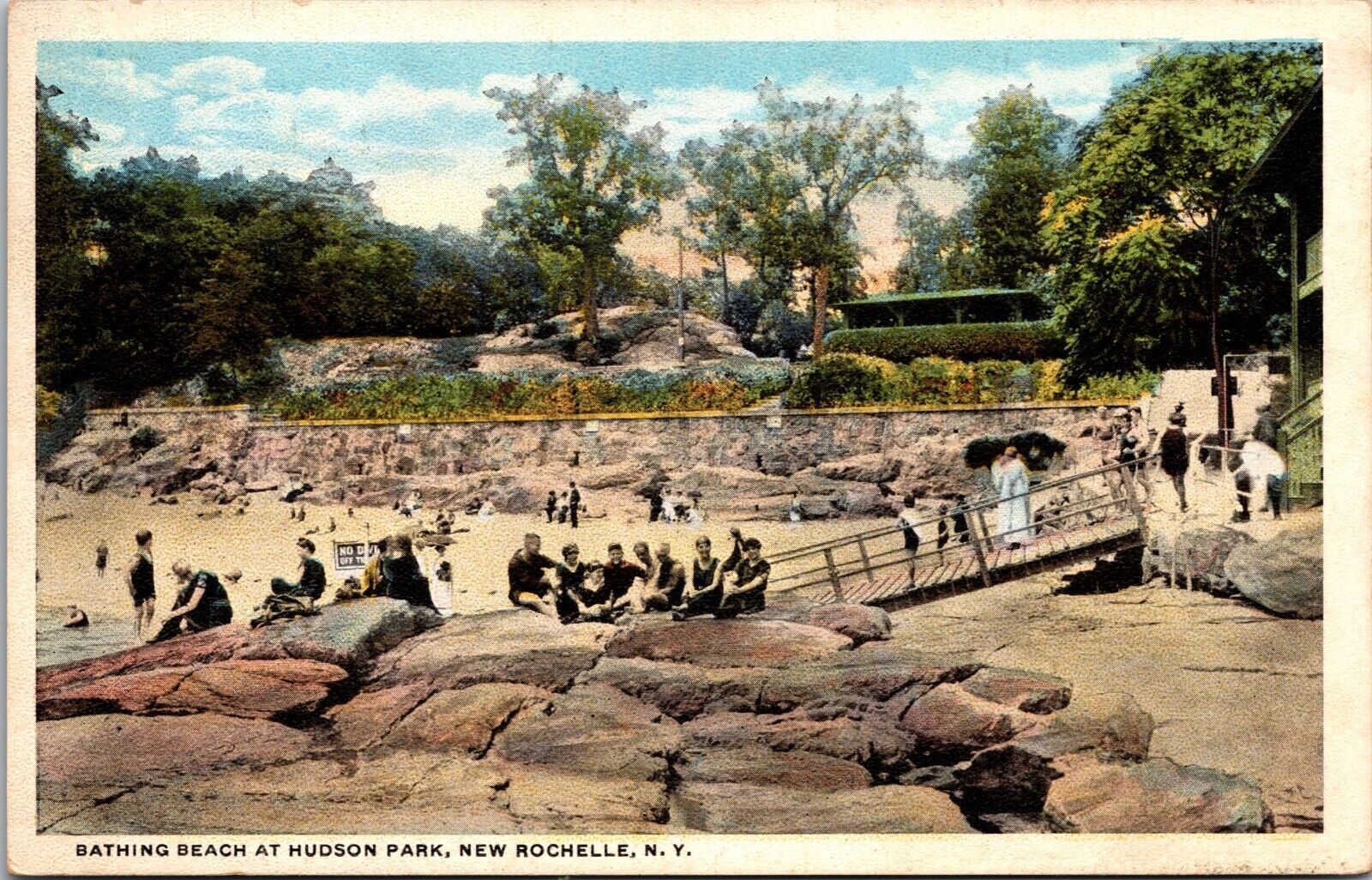 Postcard~New Rochelle N.Y.~Hudson Park~Bathing Beach~Unposted