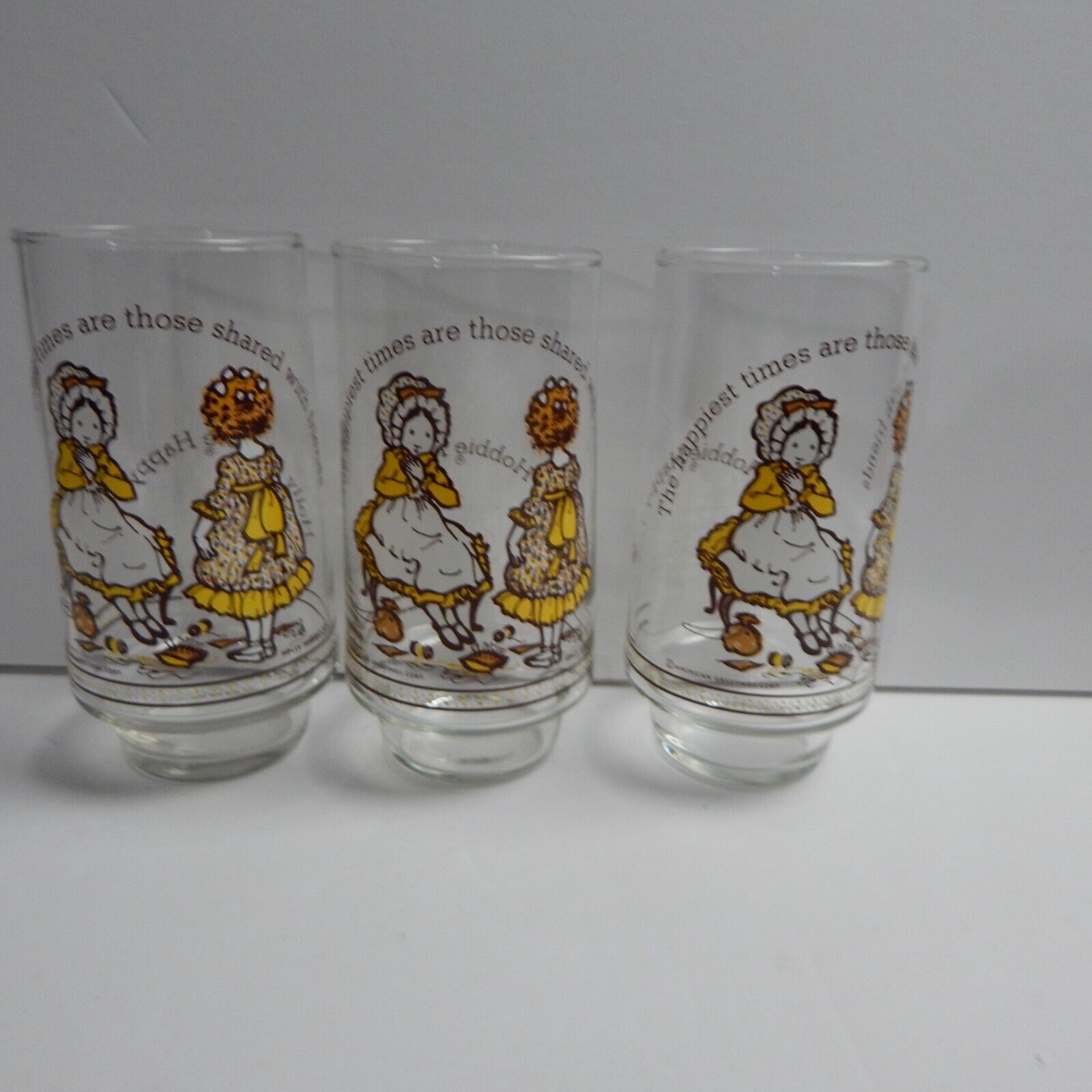 3Vtg Holly Hobbie, drinking glass the happiest times are those shared w friends