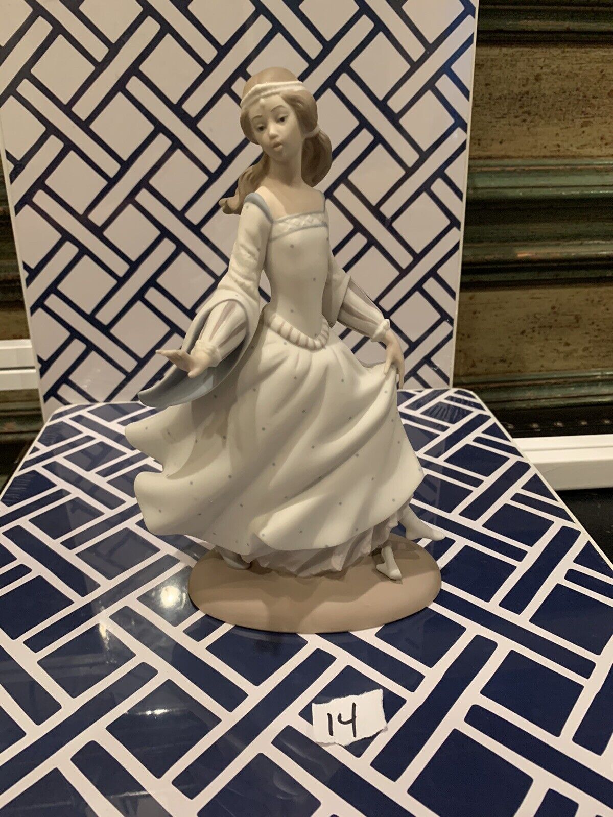 Vintage Lladro Girl In Dress Sculpture 1