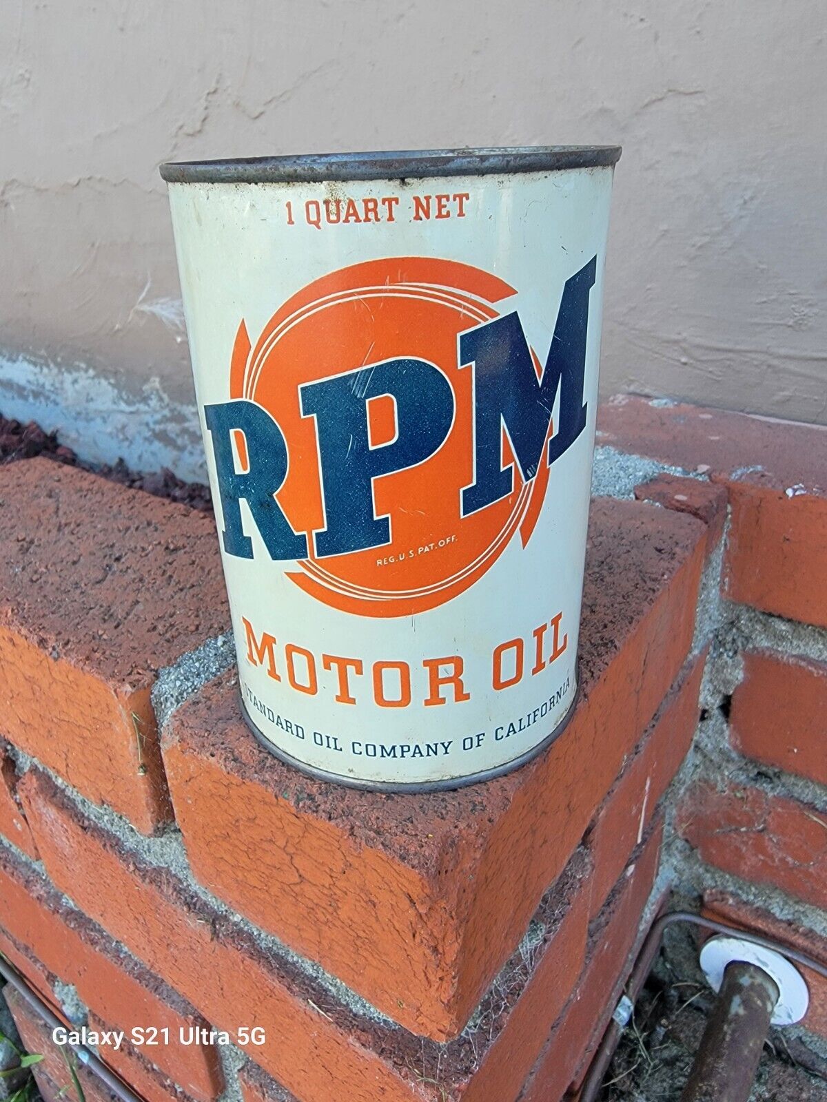 Vintage RPM Motor Standard  Motor Oil Can California 