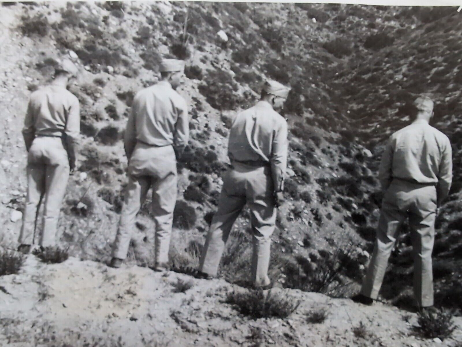 Vintage 1944 Soldiers Urinating 1940s Photo Men Peeing Outside Army Gay Interest