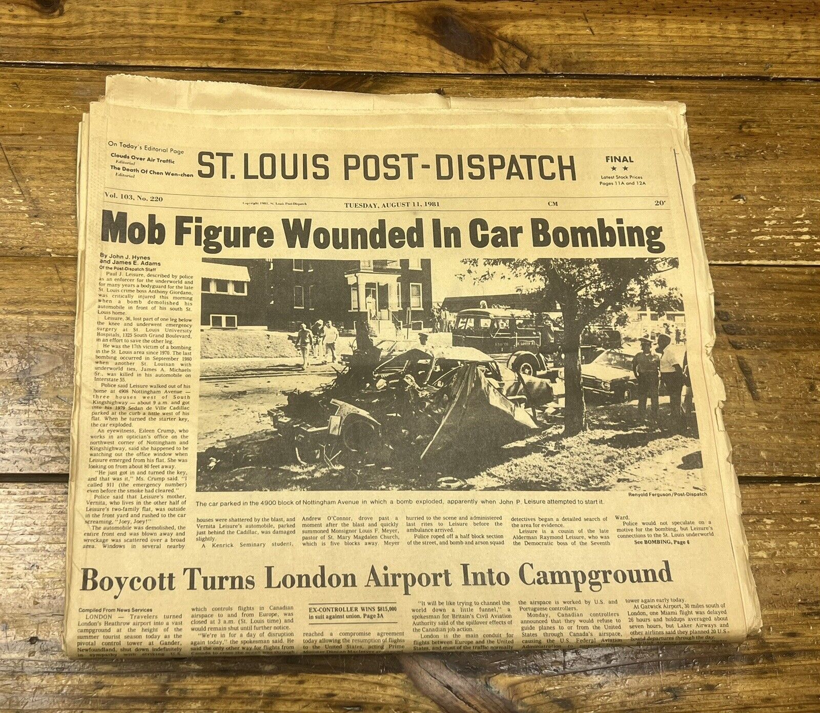 1981 ST. LOUIS POST-DISPATCH MOB RELATED NEWSPAPER SCARCE