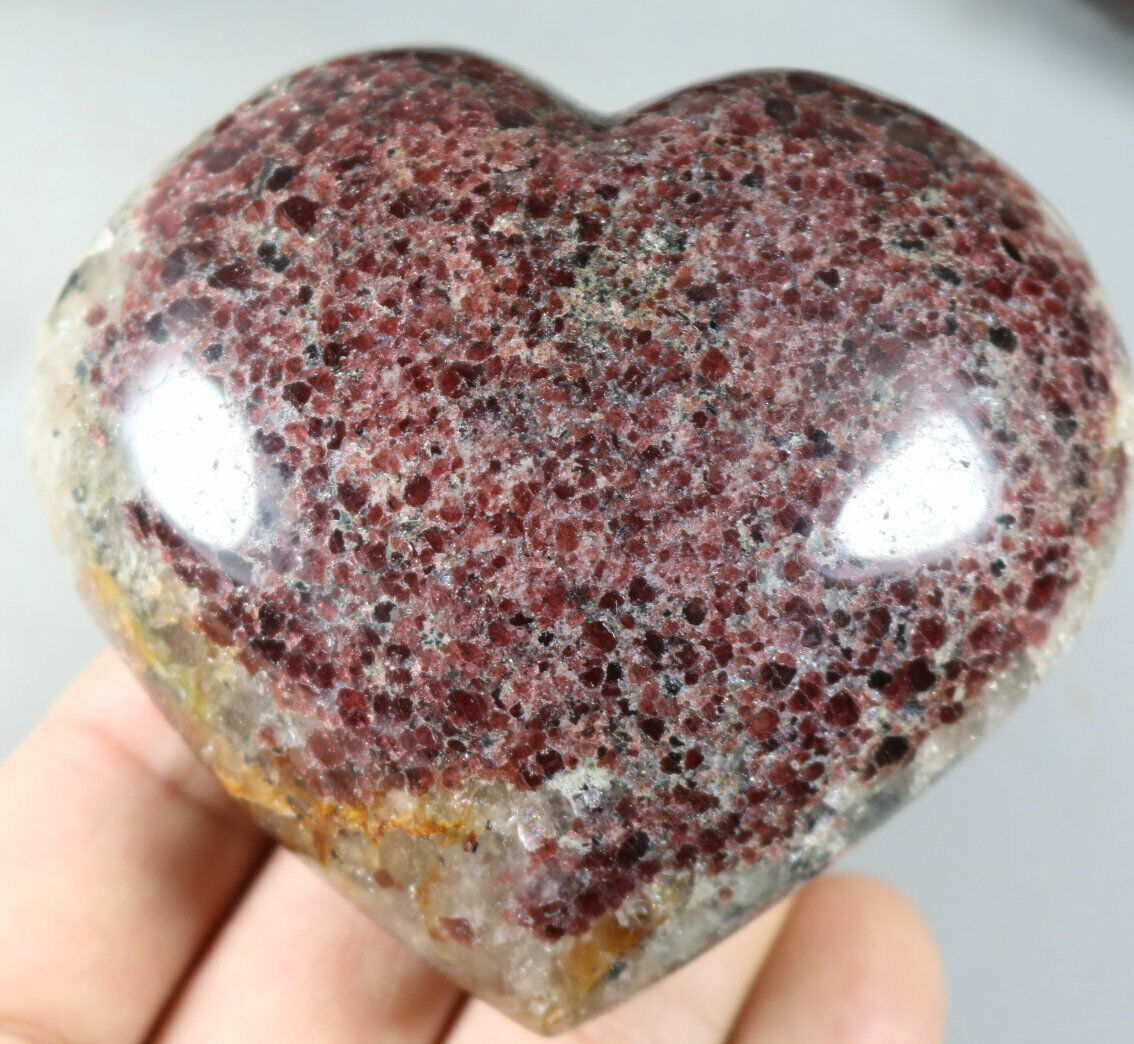 342g Natural Beauty Rare Red Garnet Quartz Crystal Mineral Specimens / China