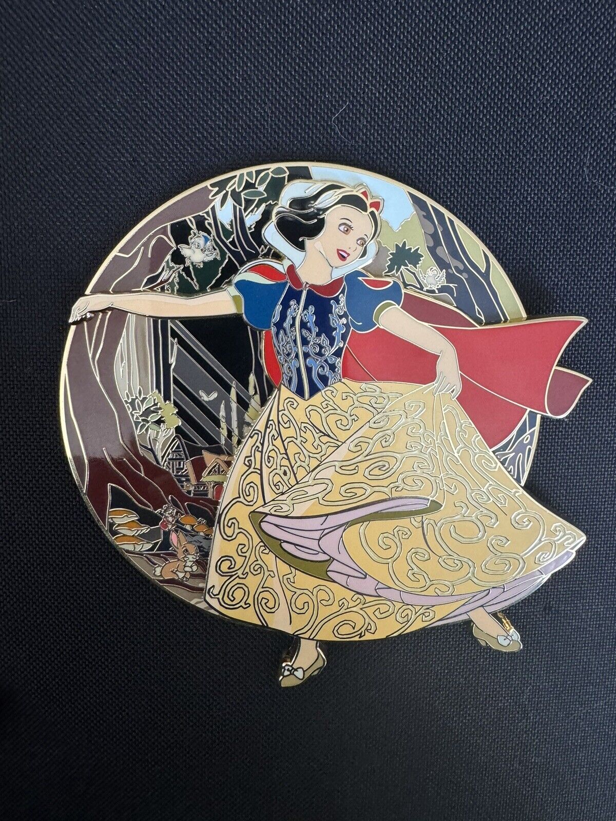 Snow White Disney Fantasy Pin Limited Edition Pastel Shooting Star Co