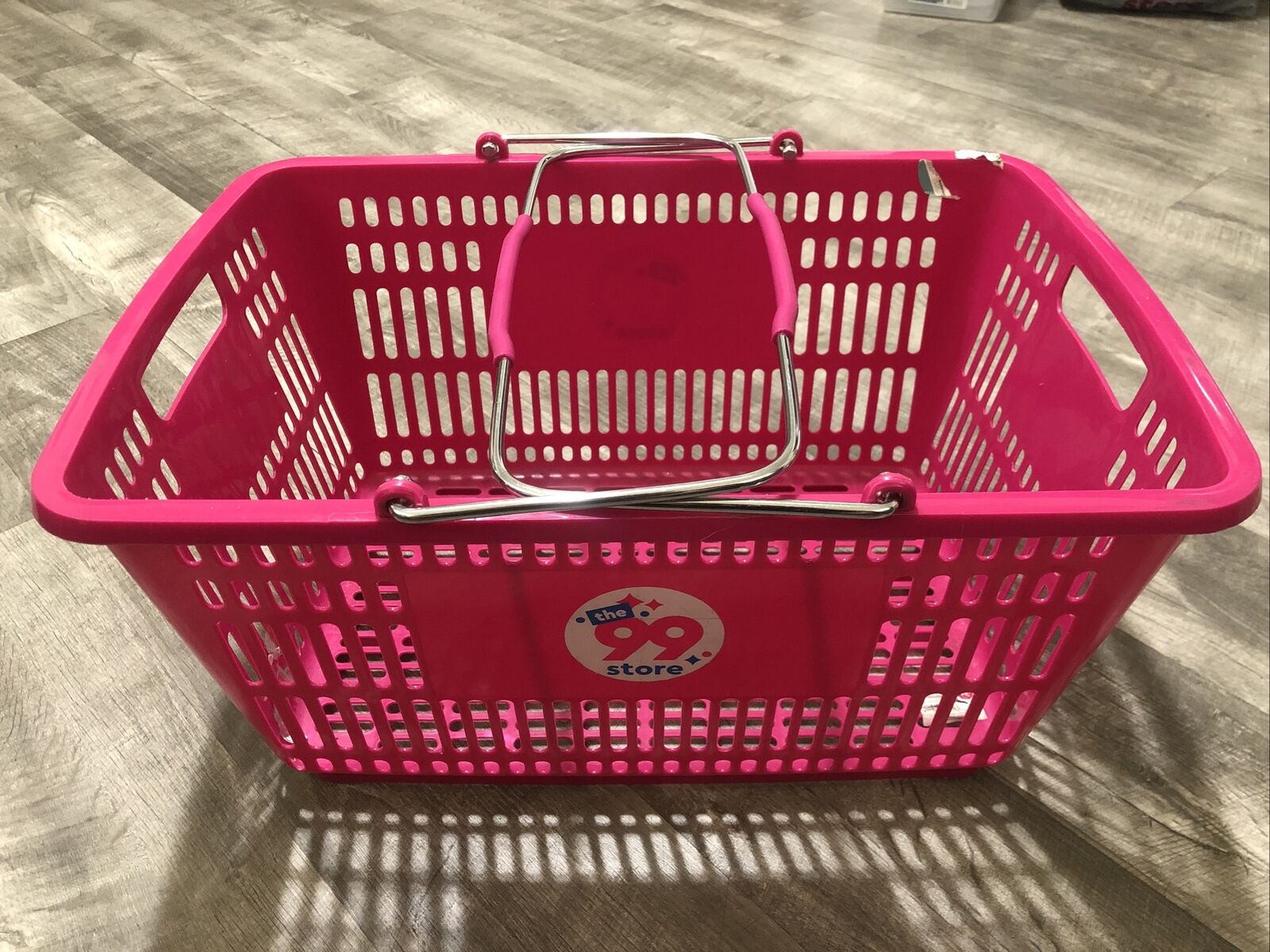 99 CENTS ONLY CLOSED STORE RARE  Shopping HAND BASKET 2nd DEEP \'PINK\' COLOR 🛒👀