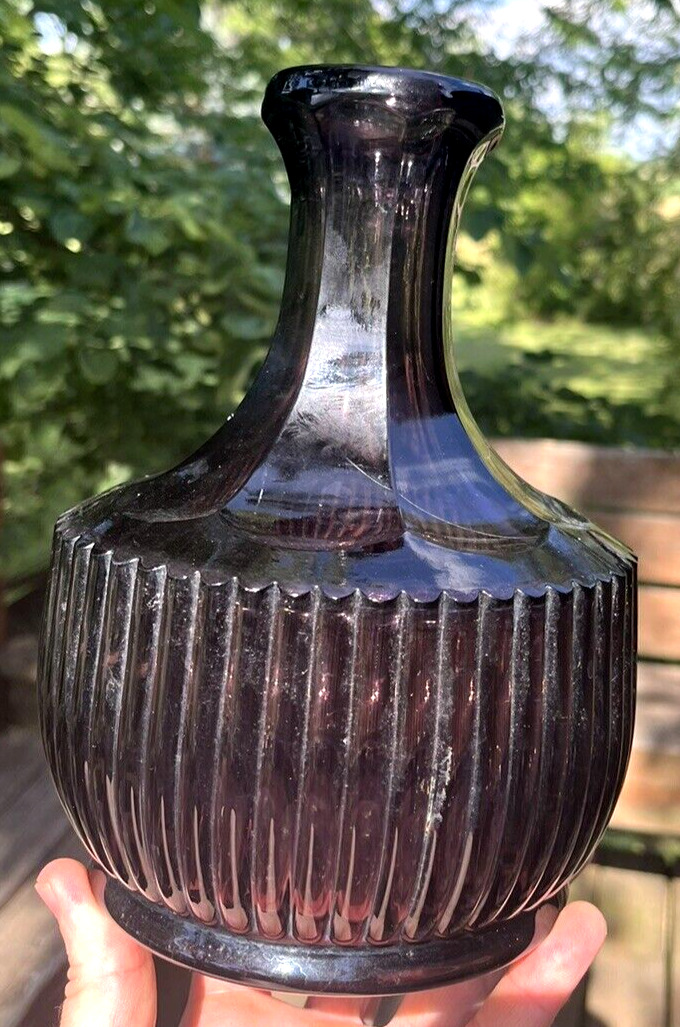 BEAUTIFUL DEEP AMETHYST COLORED FANCY PRESSED GLASS WATER BOTTLE 1910'S ERA L@@K