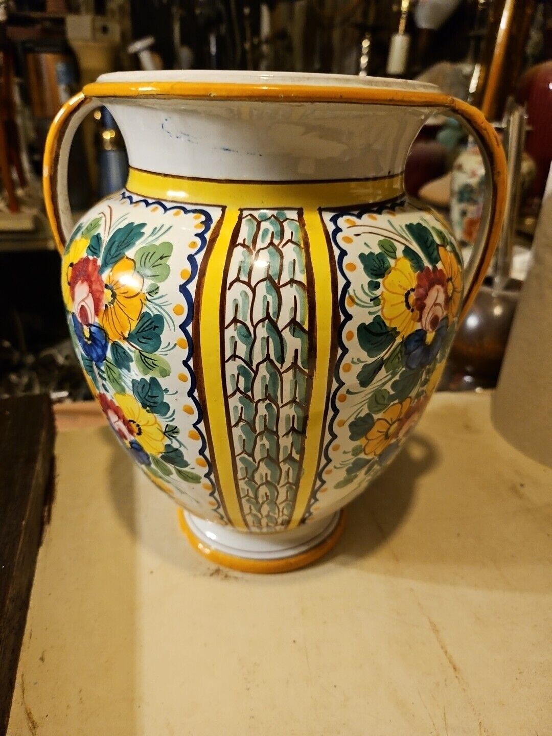 Vintage Vanro Italy Ceramic vase with Double handles Majolica Huge 10x10