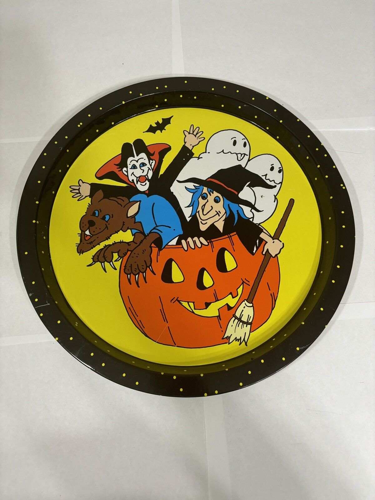VINTAGE HALLOWEEN SERVING TRAY TIN METAL WITCH GHOST DRACULA WOLF 13”