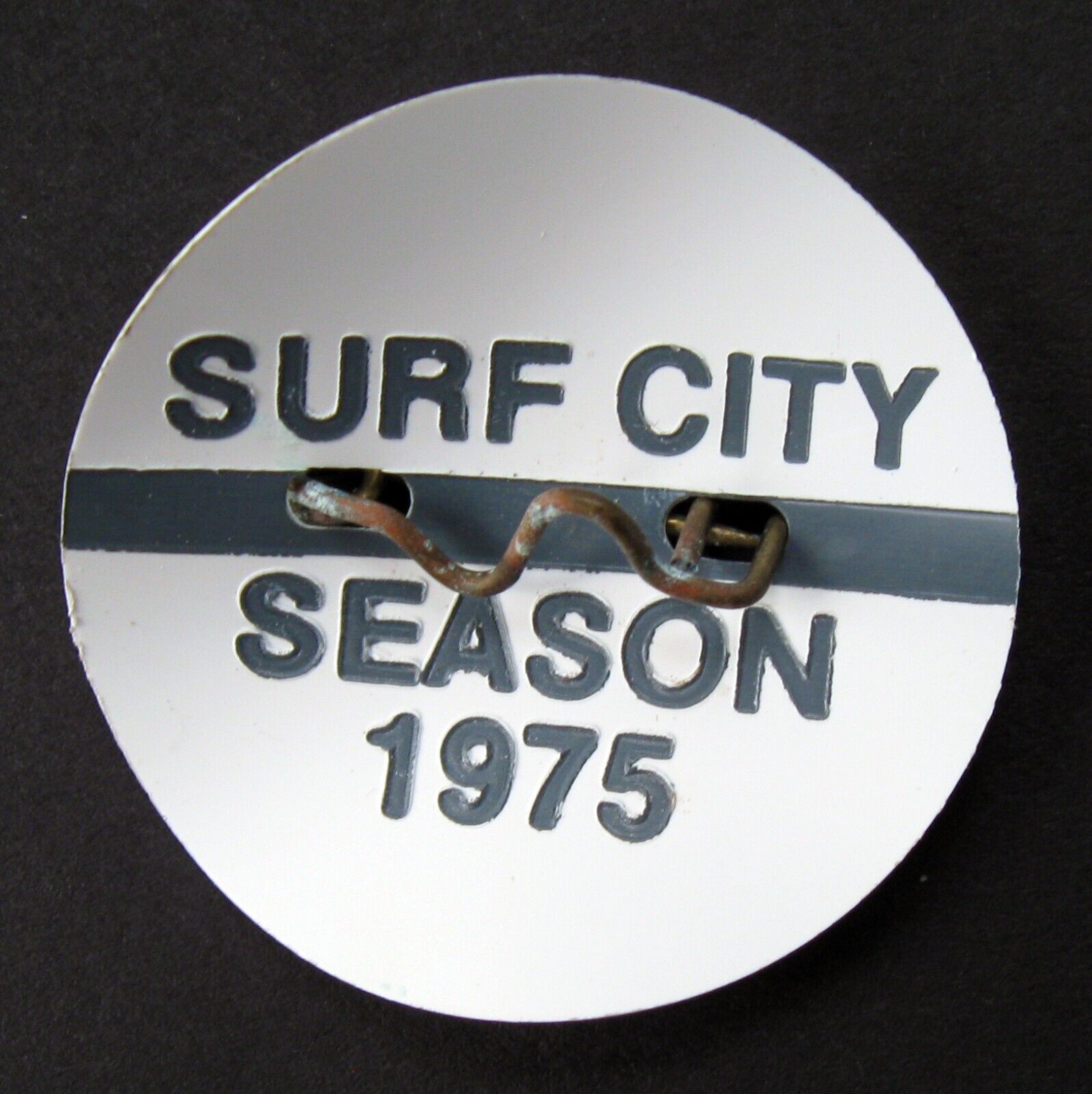 Scarce 1975 Surf City NJ Seasonal Beach Badge Tag New Jersey