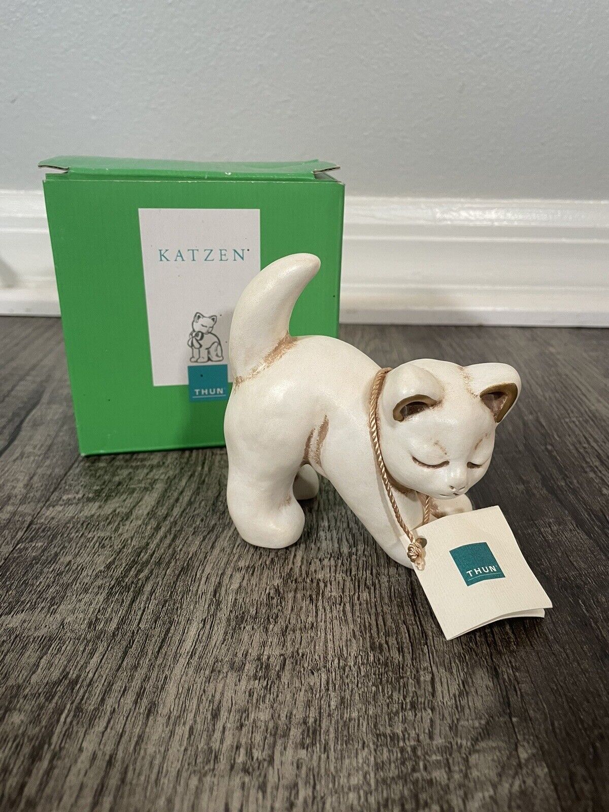 Vintage Thun Bolzano Italian Stretching Cat Figurine Ceramic With Box Kitty