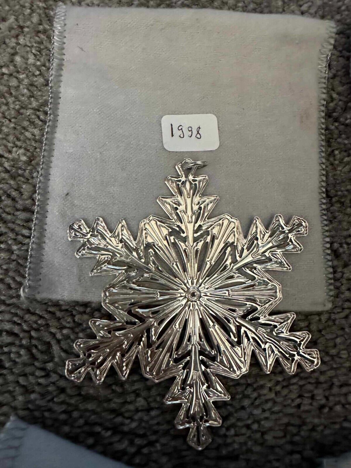 Metropolitan Museum of Art (MMA) Silverplate Ornaments Snowflakes, 1998-2018