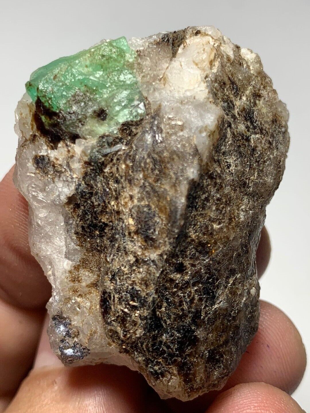 26gram Beautiful Natural Color Emerald Crystal Specimen From Afghanistan 