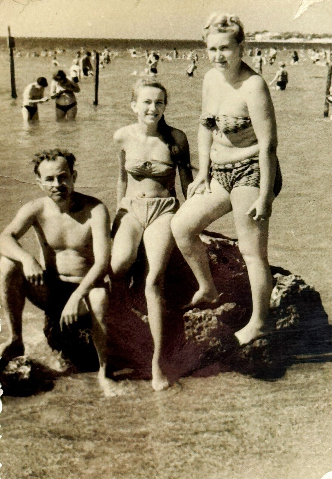 1960s Plump and Slim Women Bikini Beach Man B&W Vintage Photo Snapshot