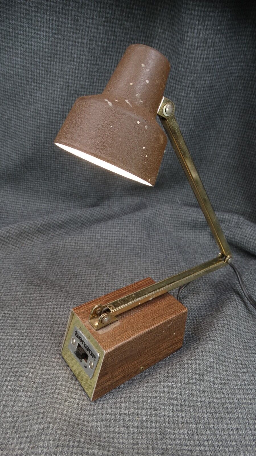 B7 Vintage Tensor Desk Lamp Woodgrain Look, Hi Lo Switch - Working