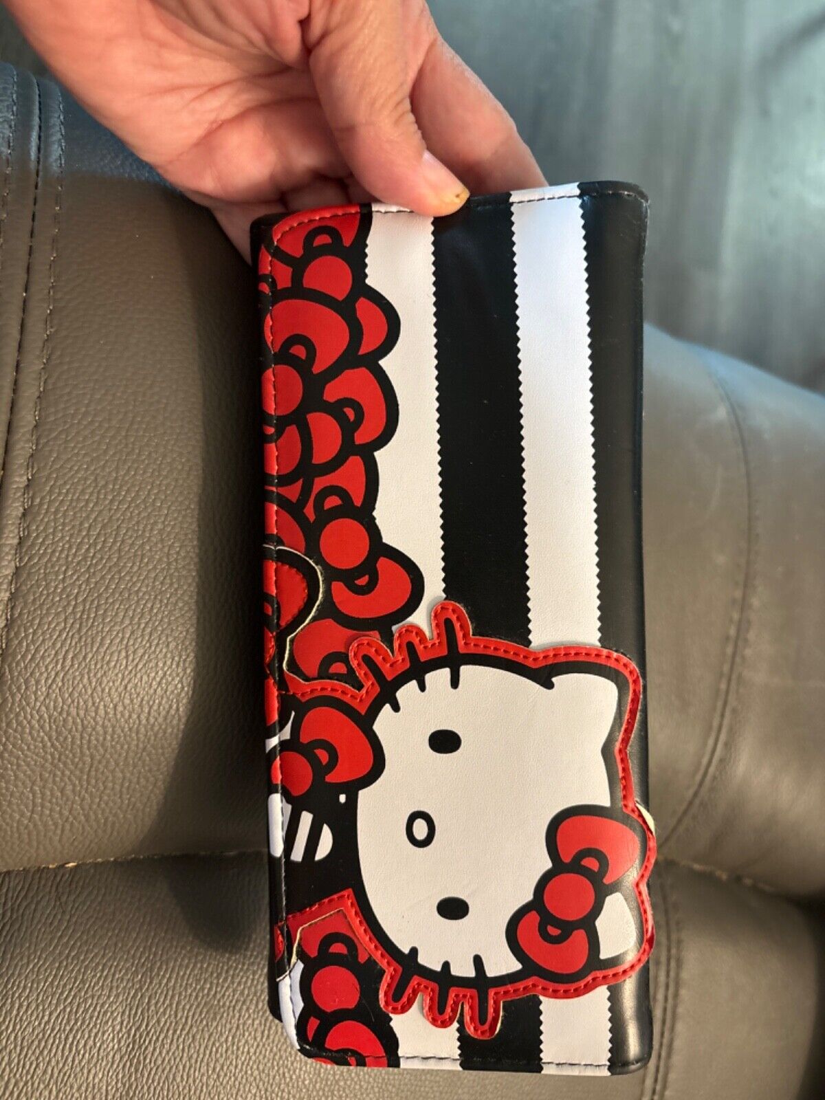 Sanrio X Loungefly Hello Kitty Wallet checkbook USED