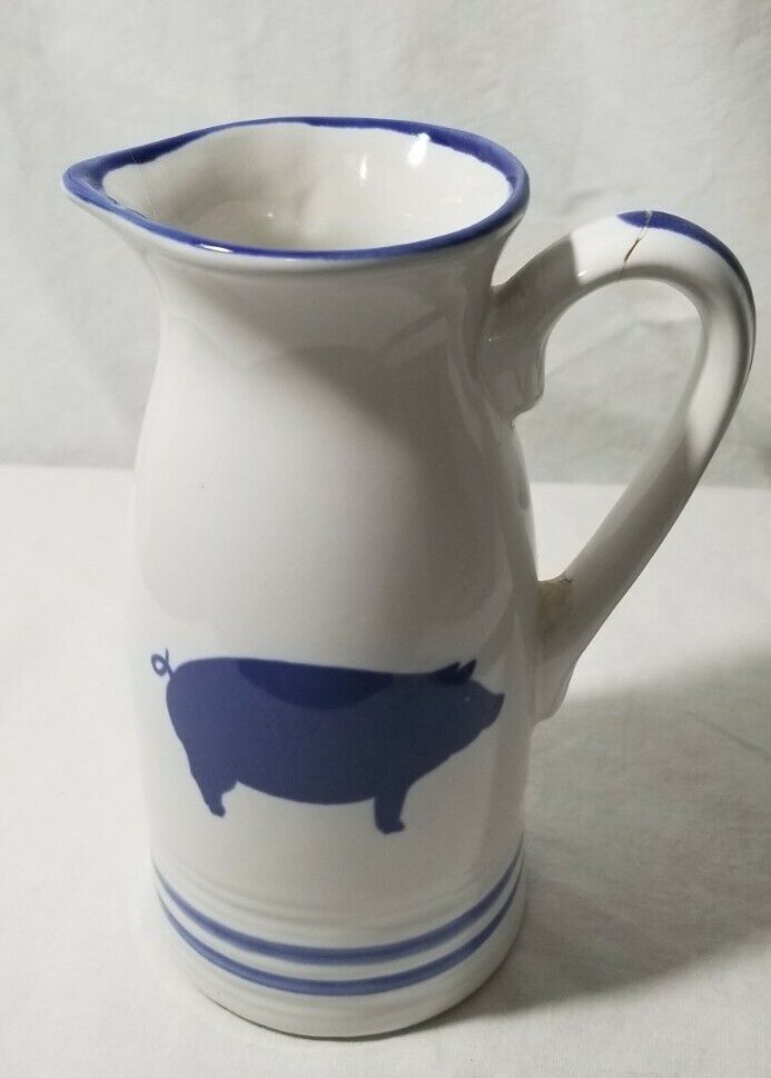 Vintage Country Blue International House 1982 Farmhouse Pig Pitcher 6” Tall