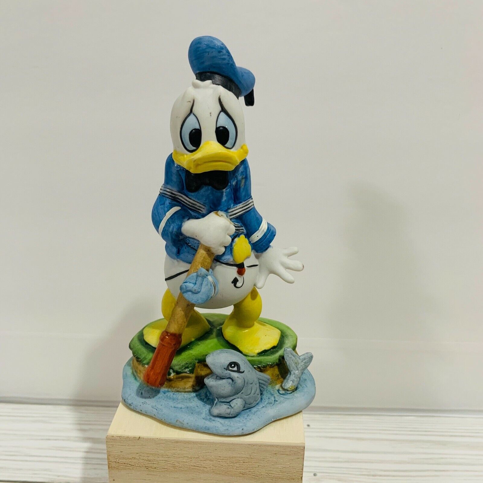 VHTF Vintage Walt Disney Productions Fishing Donald Duck Figure Kitschy Flawed