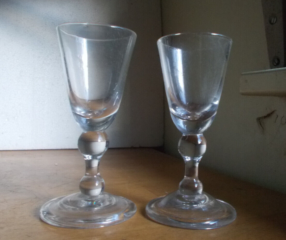 MATCHING PAIR EARLY PONTILED 1780-1820 FLINT GLASS WINE GLASSES FREE BLOWN NICE