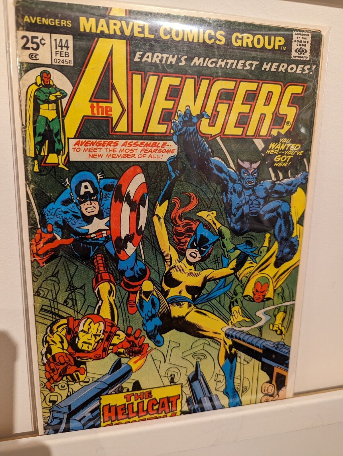 The Avengers #144 First Appearance Of Hellcat (Marvel Comics February 1976)
