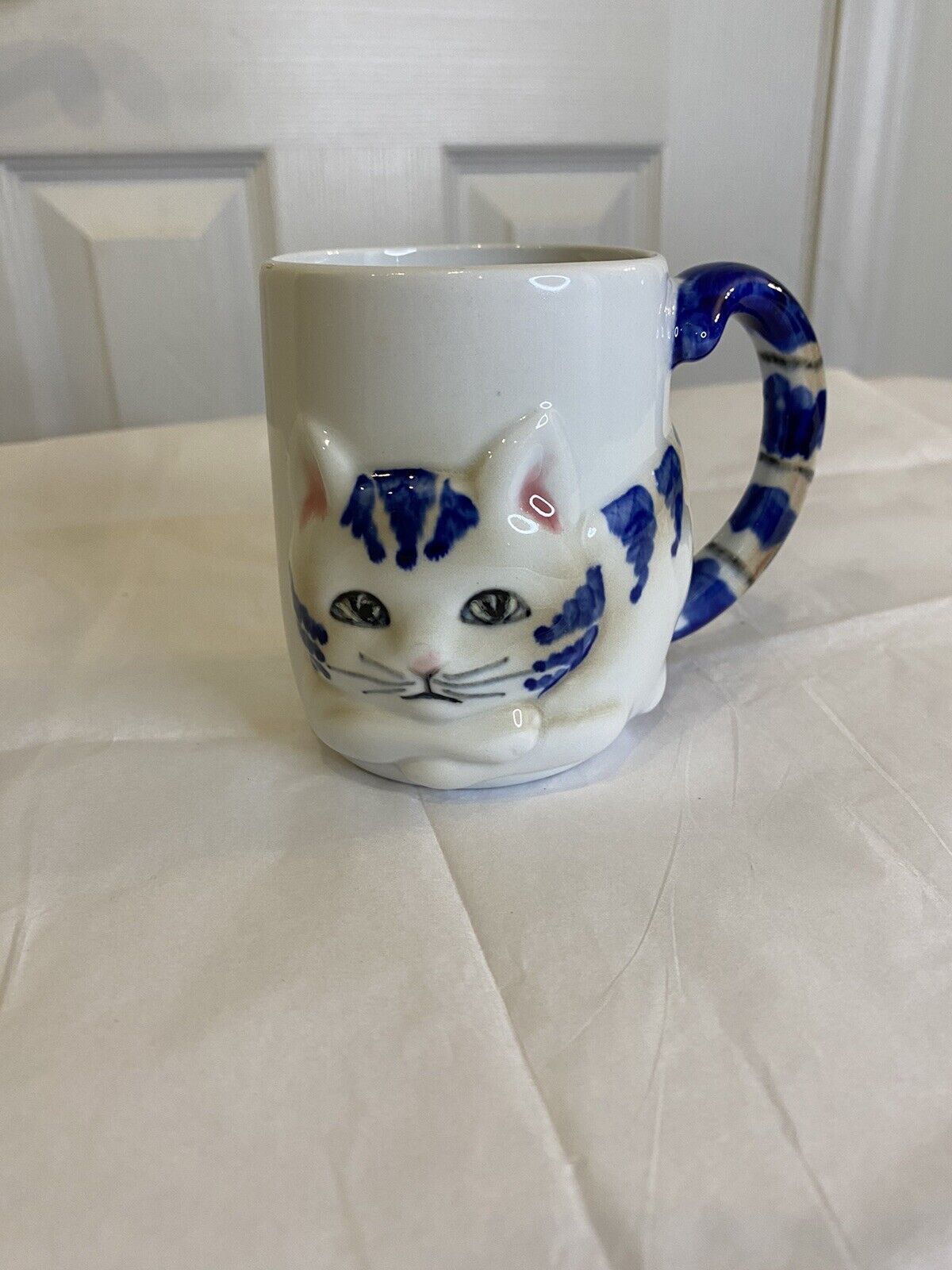 Pier One Cat Kitty Kitten Blue & White Mug Coffee Tea