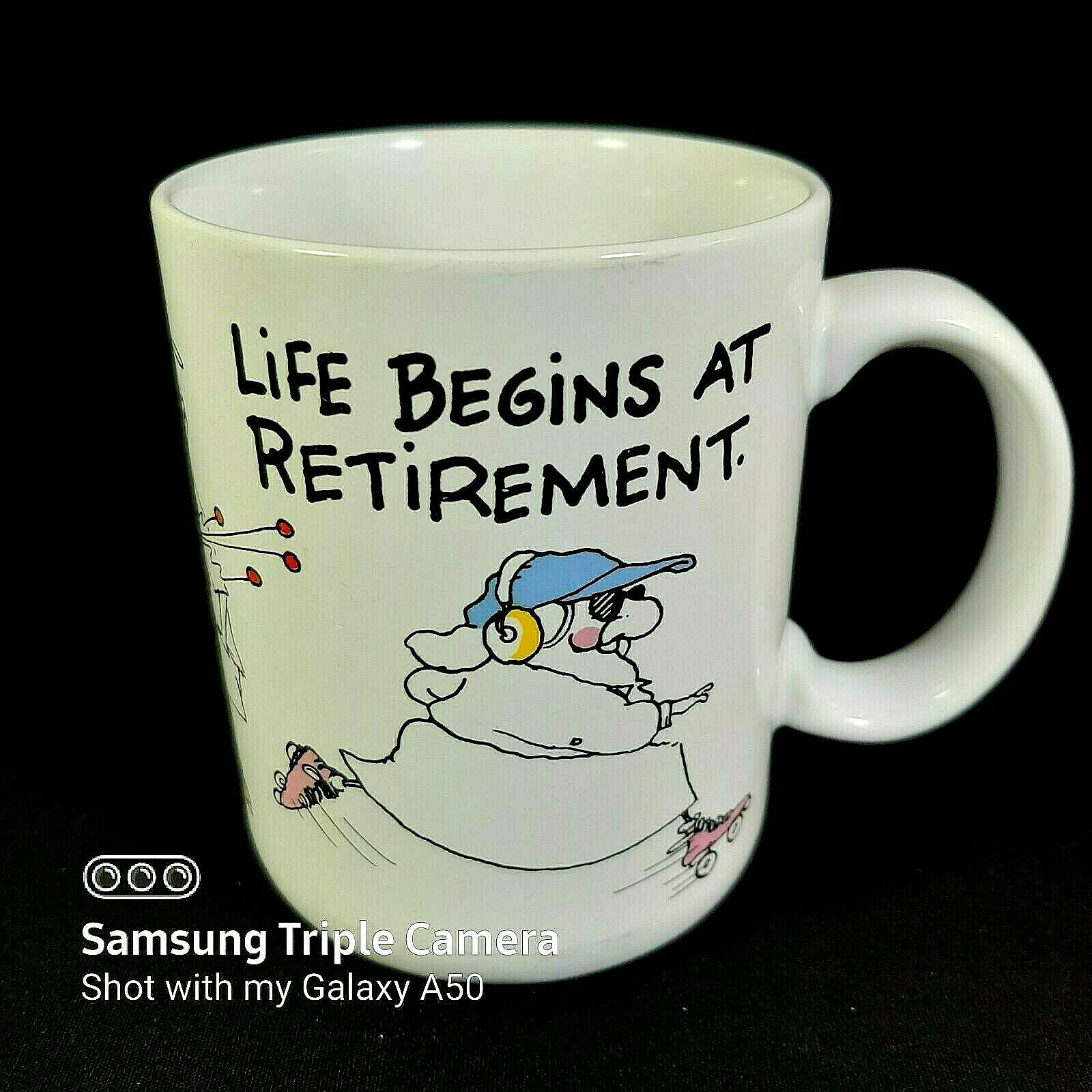 Vintage 1987 Hallmark Shoebox Greetings Coffee Mug Life Begins at RETIREMENT