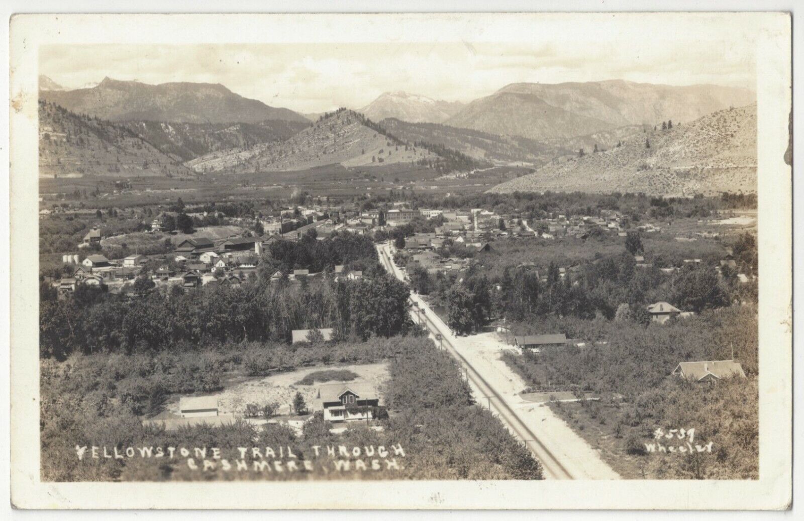 1929 Cashmere, Washington - REAL PHOTO Yellowstone Trail, Town Overview Postcard