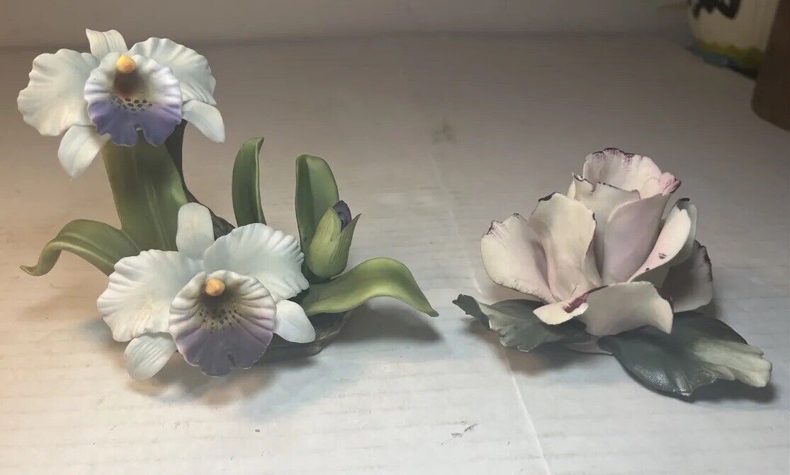 Pair Of Beautiful Tabletop Flower Figurines