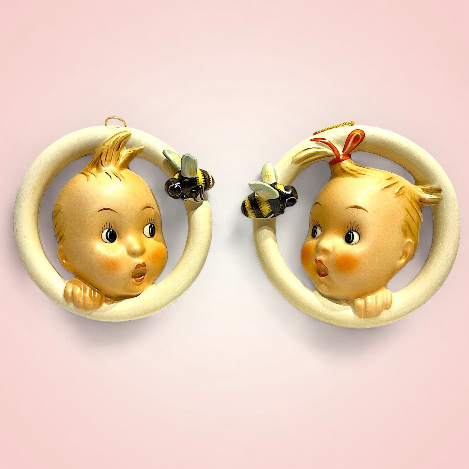 Goebel HUMMEL “Ba Bee” BOY & GIRL Nursery Wall Plaques Set #30/0A #30/0B Jg86