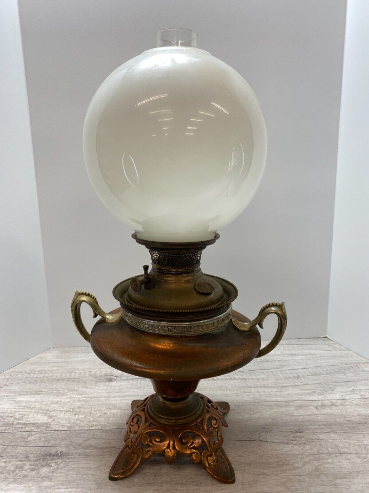 Vintage Antique Bradley & Hubbard ornate Lamp Oil Kerosene B & H parts repair