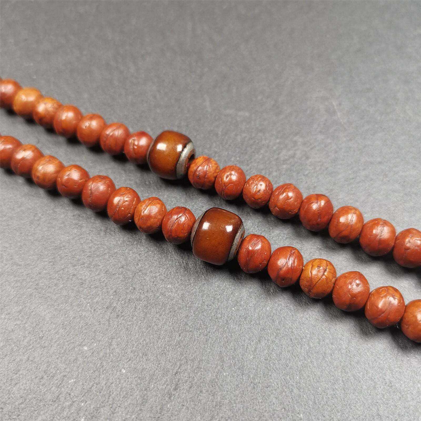 Gandhanra Handmade Pair of Yak Bone Beads,Marker Beads for Mala Necklace,0.47\