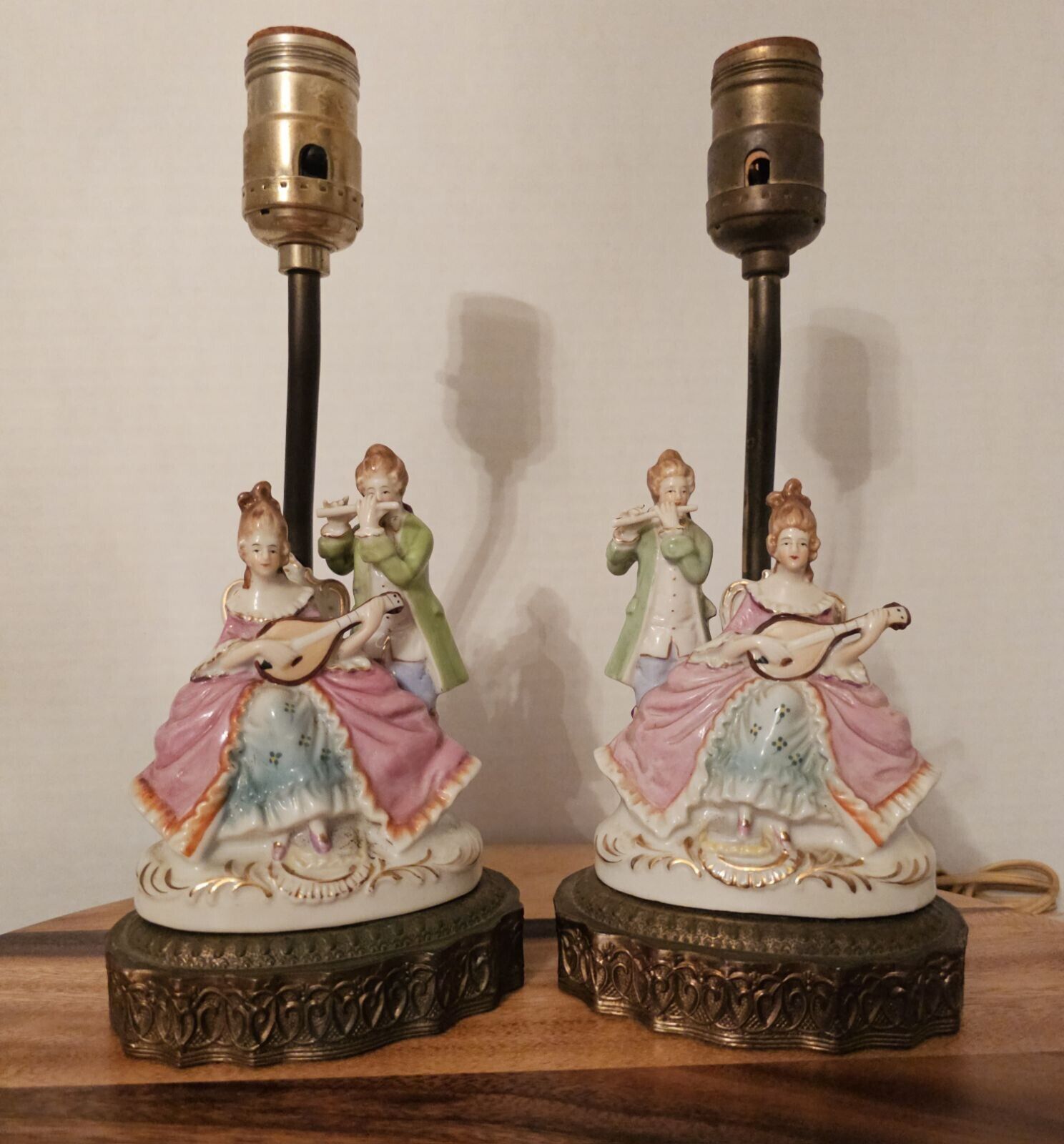 Vintage Pair Porcelain Boudoir Night Lamps Figural Musical Colonial Couple 11.5 
