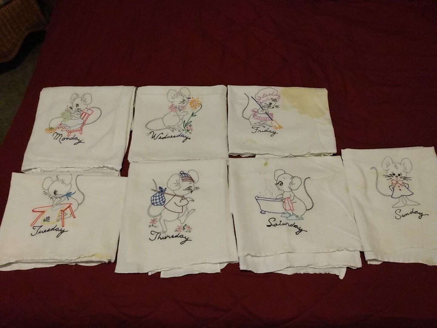 Vintage Mon-Sun 7 Days Of The Week Tea Towels Mice Doing Household Chores Linens