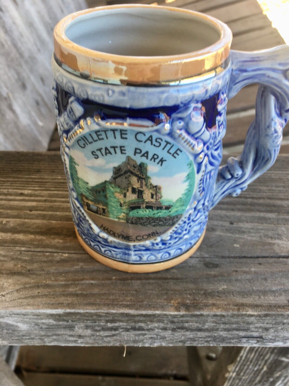 Vintage Connecticut Gillette Castle Park Coffee Tea Mug Made in Japan porcelain